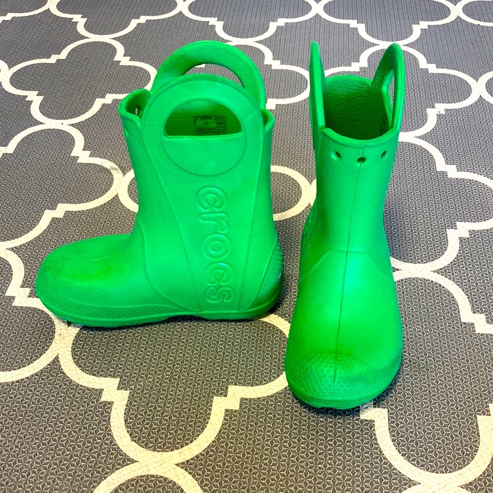 Kids size 12 crocs